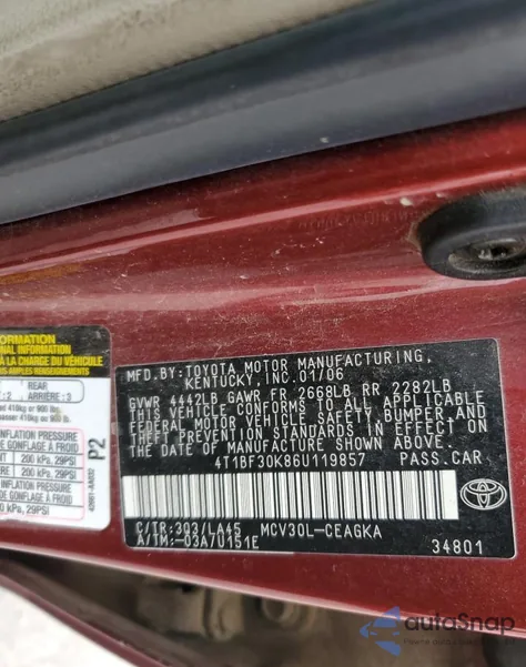 2006 Toyota Camry Le z USA, uszkodzony, nr VIN 4T1BF30K86U119857